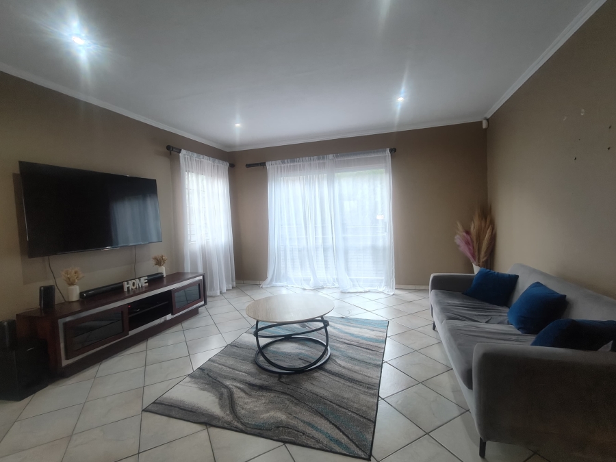 3 Bedroom Property for Sale in Azalea Park North West